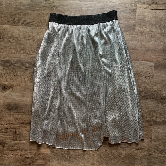 LuLaRoe silver skirt S - Picture 1 of 3